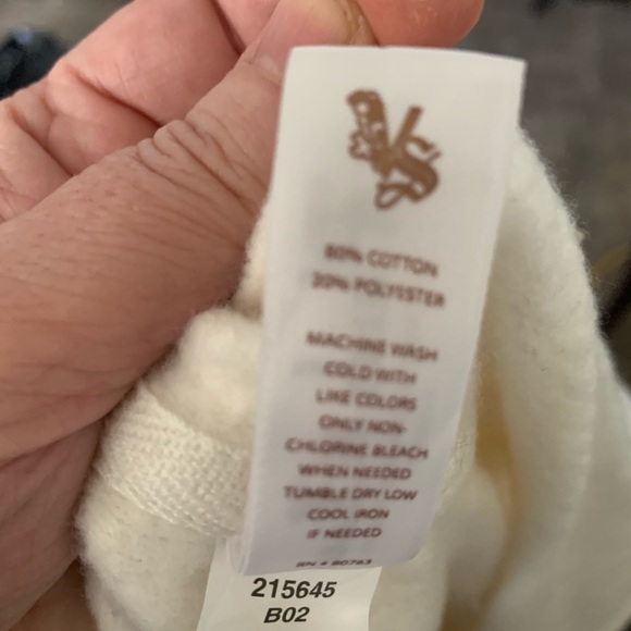 Plush & Lush  Cream hoodie with belt. New - Picture 5 of 6